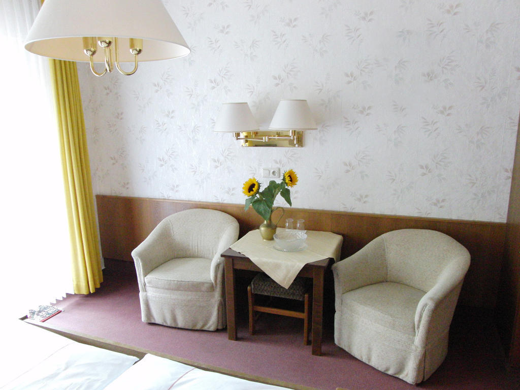 Hotel Olympia Bad Orb Phòng bức ảnh