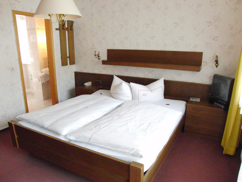 Hotel Olympia Bad Orb Ngoại thất bức ảnh
